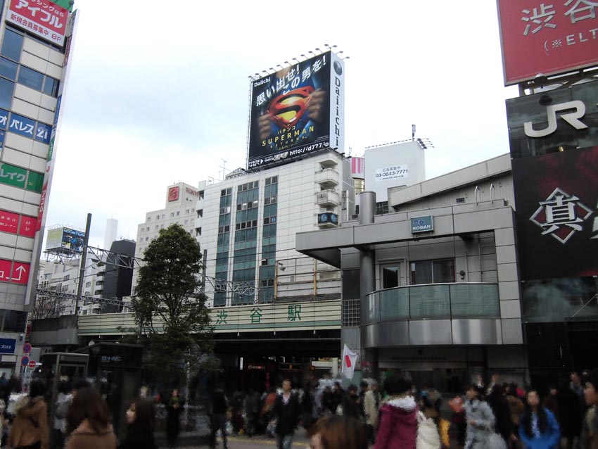 dҰ